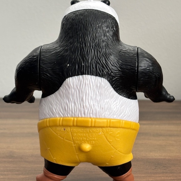 KUNG FU PANDA 4 PO Burger King Meal Action Figure Posable Toy 2024 Cake Topper - Picture 4 of 7
